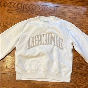 Abercrombie & Fitch crew neck sweatshirt